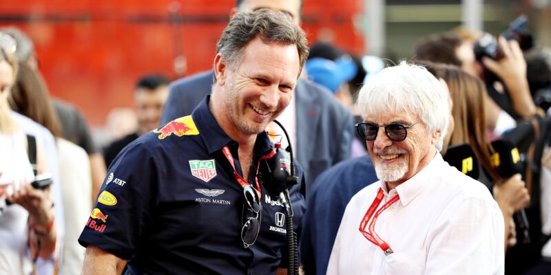 Bývalý šéf F1 se přiznal k milionovému podvodu