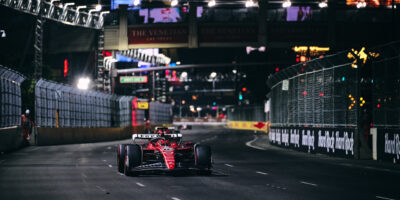 Kvalifikaci ve městě hříchu ovládli jezdci Ferrari
