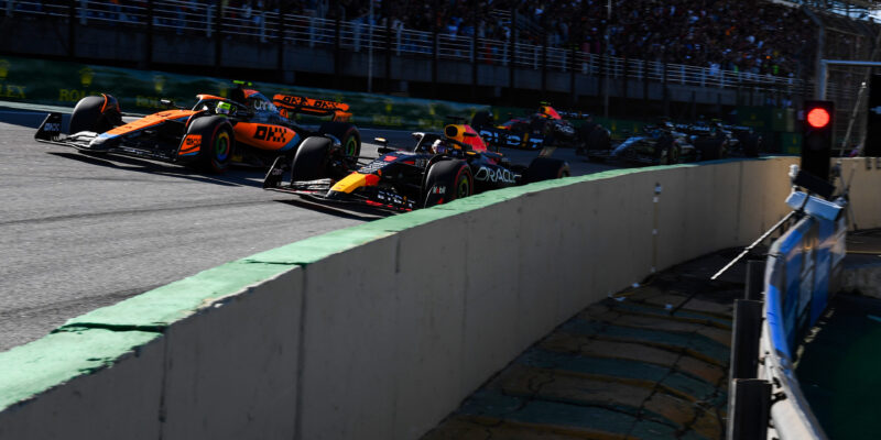 Podařeným startem ovládl Max Verstappen sprint v Brazílii