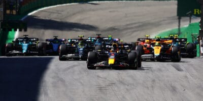 Závod na Interlagosu byl pod kontrolou Maxe Verstappena