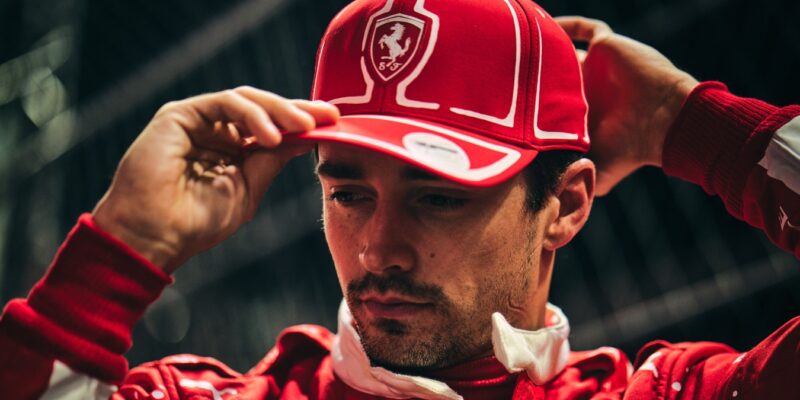 Horner o Ferrari: Nepodepsat s Leclercem je bláznovství