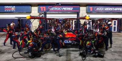 Red Bull zvládl pitstop pod 3 sekundy zcela ve tmě