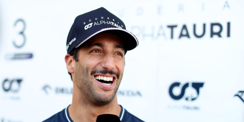 Daniel Ricciardo má šanci nahradit Péreze v sezóně 2024