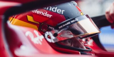 Carlos Sainz se stává další možností pro Aston Martin