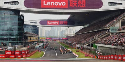 VC Číny si podmanil Max Verstappen před Landem Norrisem