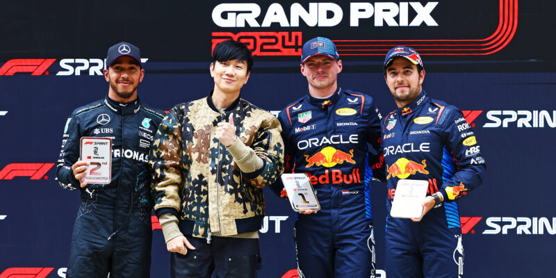 Verstappen, Hamilton a Pérez o sprintu v Číně