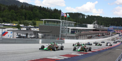 Piloti PHM ovládli druhý podnik české F4 ve Spielbergu