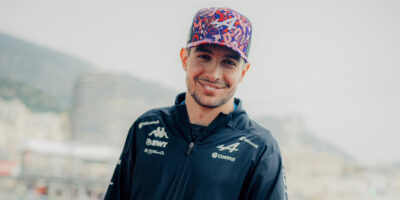 Esteban Ocon zahájil jednání s Haasem
