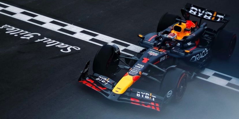 Jak omezení pro Red Bull vyvážil zbytek startovního pole?