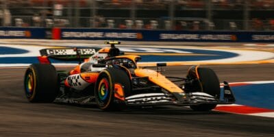 FIA požádala McLaren, aby upravil své zadní křídlo