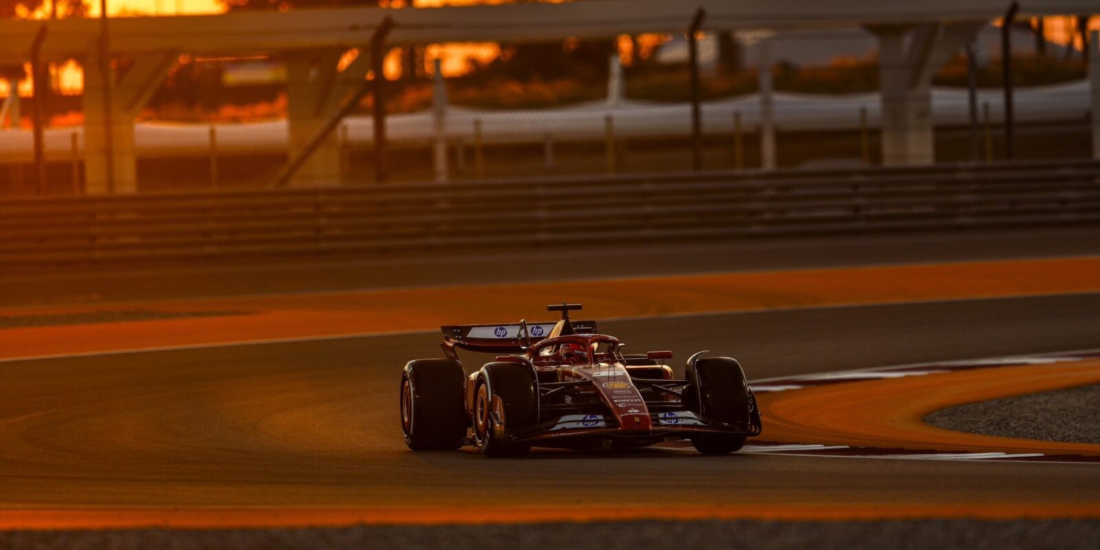 Výsledky FP1 VC Kataru: Leclerc nejrychlejší