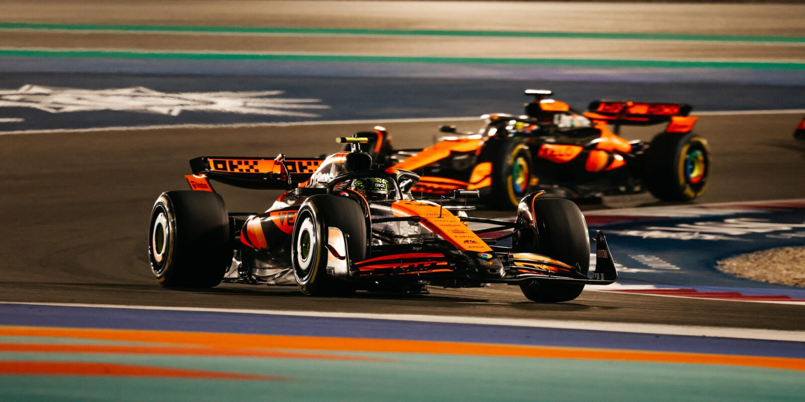 Výsledky sprintu v Kataru: McLaren navyšuje náskok na Ferrari