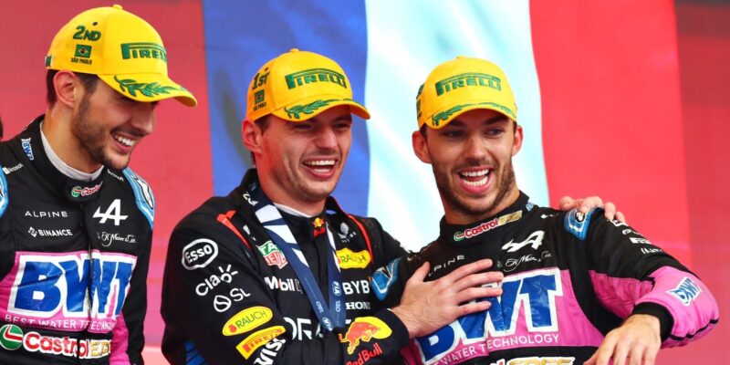 Gasly: Verstappen bojuje o svůj čtvrtý titul a podle toho i jezdí