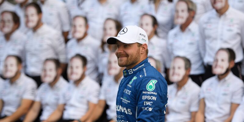 Bottas: Mercedes se vrátí k výhrám