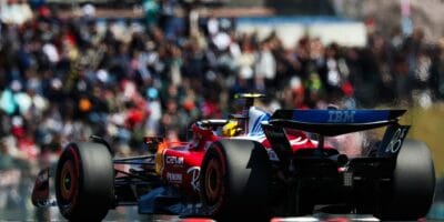 V Japonsku v piatok horela tráva: FIA už pripravuje opatrenia