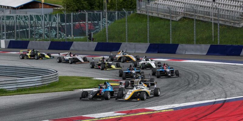 F4 CEZ: Druhý závod na Red Bull Ringu ovládl Walther