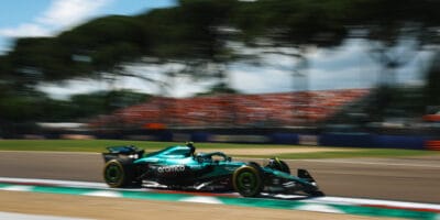 Alonso byl v závodě opět mimo body, auto si ale chválí
