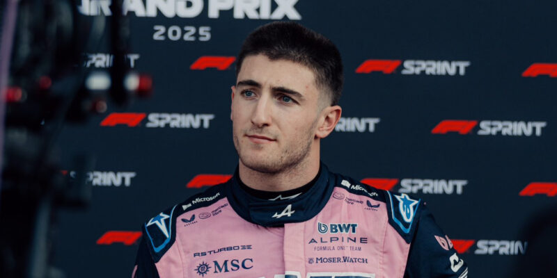 Od snu k realitě: Komu trvala jezdecká kariéra v F1 jen pár závodů?