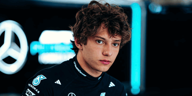 Antonelli vysvětlil kolizi s Verstappenem a inkasoval trest