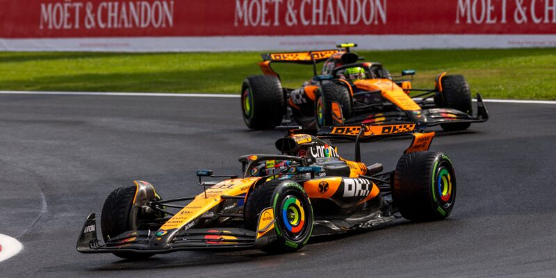 Déšť, rodina a McLaren: Spa bylo speciální