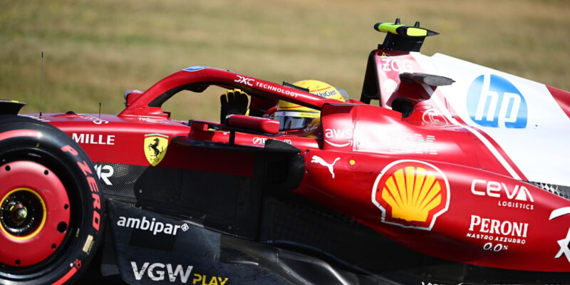 Ferrari vypadá překvapivě dobře, hrozí se McLaren