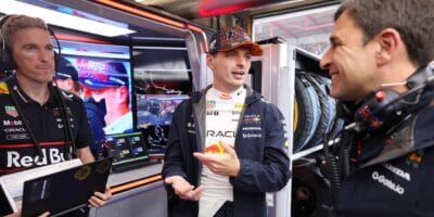 Max Verstappen zůstane s Red Bullem i v sezóně 2026