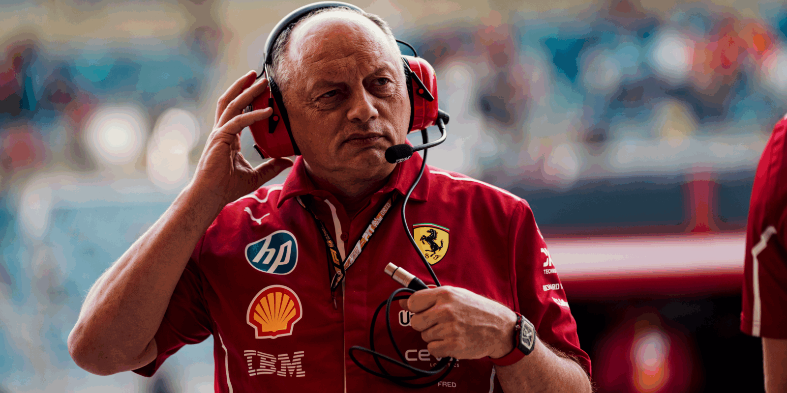 Vasseur hájí risk s jezdci Ferrari: Po bitvě je každý generál