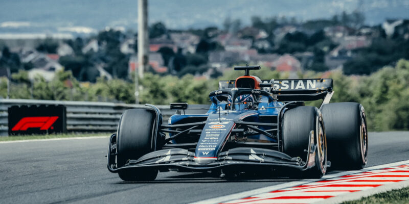 Albon k situaci v šampionátu: Bude to tvrdý boj až do konce