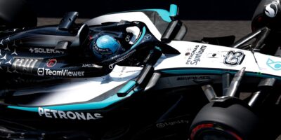 Russell podezřívá Ferrari ohledně legálnosti Leclercova vozu