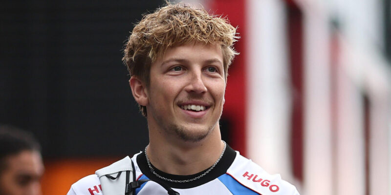 Lawson: Tři dobré závody nestačí, musím přidat