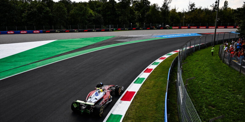 Výsledky FP1 VC Itálie: Je zaděláno na zázrak? Ferrari nejrychlejší