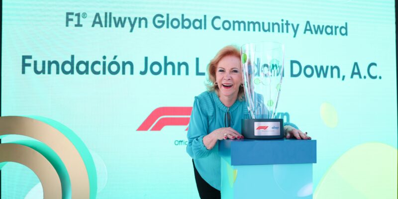 Allwyn znovu oceňoval. Tentokrát cenu předal v Mexiku
