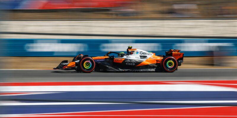 VC USA přinesla drama: McLaren řešil kolizi i spor s Red Bullem