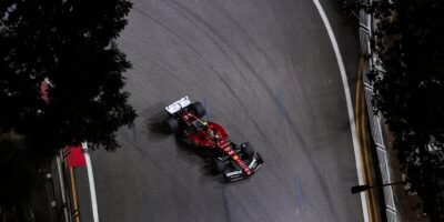 Hamilton žádá po kvalifikačním zklamání od Ferrari změnu přístupu