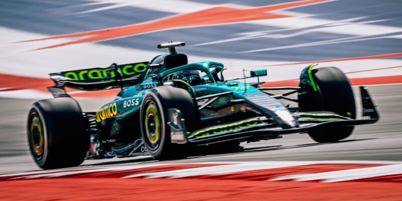 Lance Stroll dostal za kolizi s Oconem penalizaci