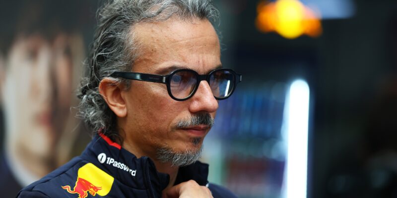 Odvážné nastavení Red Bullu Verstappenovi nepomohlo