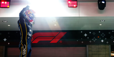 McLaren prokaučoval Las Vegas diskvalifikací a boj o titul je otevřený!