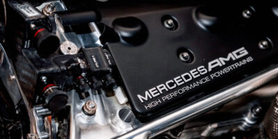 Našly Mercedes a Red Bull díru v nových pravidlech?