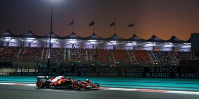 Všichni v testech musí najet kilometry, myslí si Vasseur