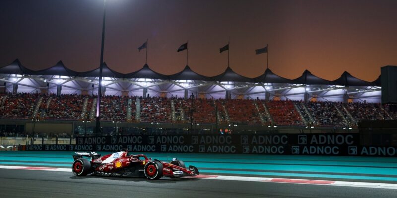 Všichni v testech musí najet kilometry, myslí si Vasseur