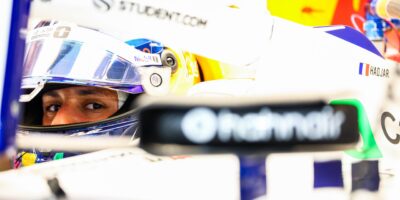 Hamilton: Doufám, že v Red Bullu udělají změny, aby mu pomohli