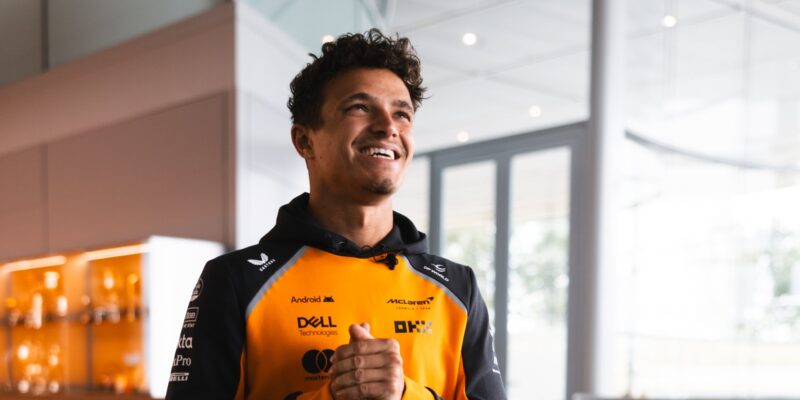 Všichni začínají s nepopsaným listem, říká Norris