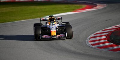 Testy: Stroll odjel čtyři kontrolní kola, Mercedes nejrychlejší