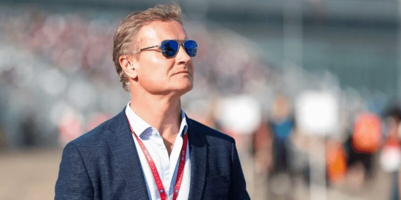 Coulthard kritizuje problém týmových příkazů McLarenu