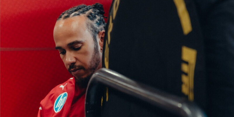 Trocha sebereflexe by Hamiltonovi prospěla, tvrdí Schumacher