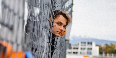 Program McLarenu dnes zkrátila porucha palivového systému