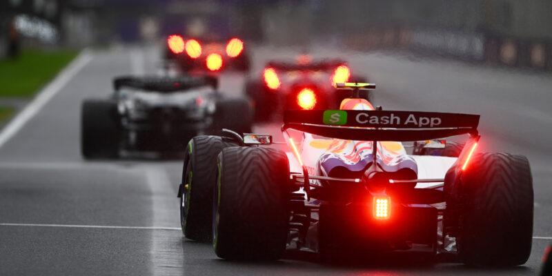 Deštivá Velká cena Austrálie 2025