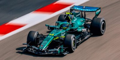 Bahrajn jako studená sprcha: Aston Martin bojuje s motorem Honda