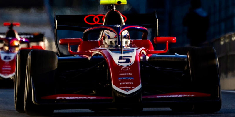 Testy F3 v Barceloně: Freddie Slater potvrdil roli favorita
