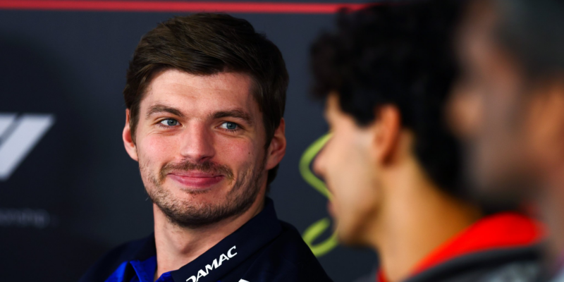 Verstappen přeje Hondě úspěch navzdory potížím v Astonu